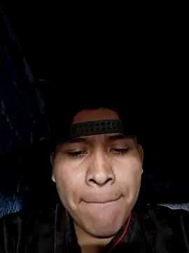 Snapshot of temajquiche chatting on 10-26-25, 10:04 temajquiche online show from 10-26-25, 10:04