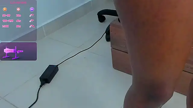 Snapshot of stephany_summer chatting on 03-17-25, 09:55 stephany summer online show from 03-17-25, 09:55