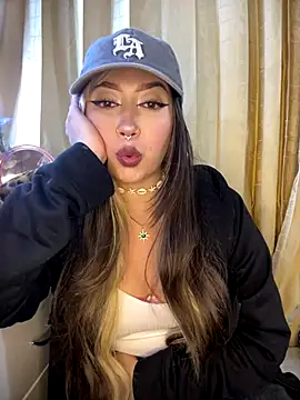 VictoriaGerard Pink online show from 09-12-25, 12:55