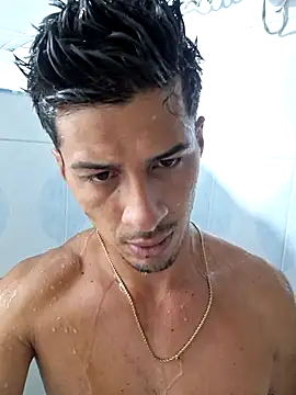 Snapshot of piterr_hot chatting on 03-21-25, 08:28 piterr hot online show from 03-21-25, 08:28