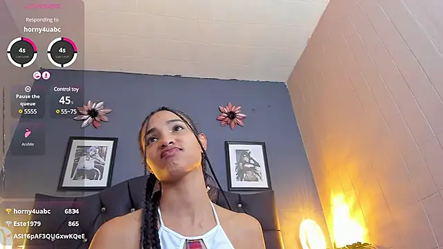 Lissandra 18 online show from 03-12-25, 01:30