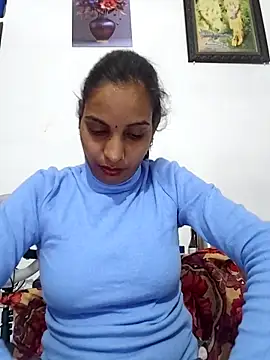 Hotty-Nidhi online show from 02-01-26, 04:49