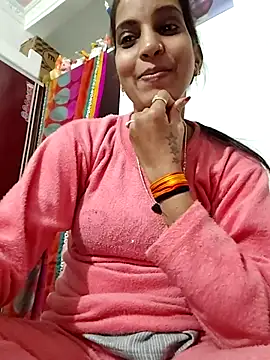 Hotty-Nidhi online show from 02-06-26, 05:16