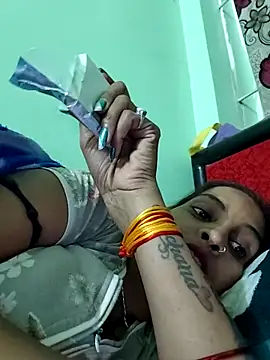 Hotty-Nidhi online show from 02-10-26, 05:28