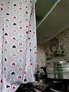 Hotty-Nidhi online show from 02-23-26, 04:32