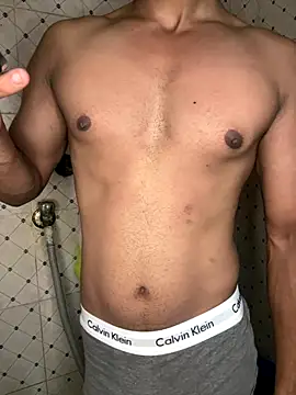 Snapshot of HARSHHU01 chatting on 09-18-25, 11:56 HARSHHU01 online show from 09-18-25, 11:56