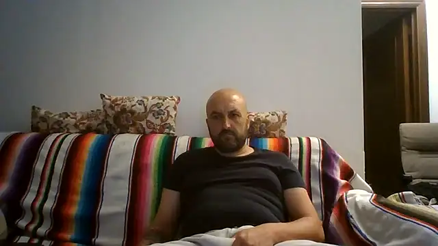Snapshot of maxxxio12 chatting on 07-31-26, 08:19 maxxxio12 online show from 07-31-26, 08:19