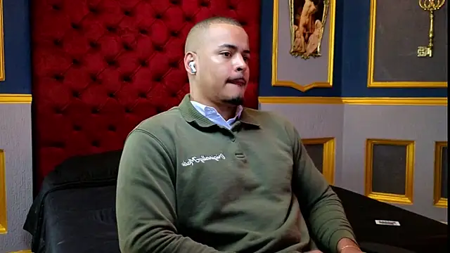 AshtonnSummer online show from 03-20-25, 11:38