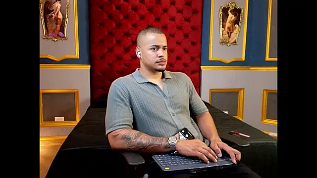 AshtonnSummer online show from 03-22-25, 11:11