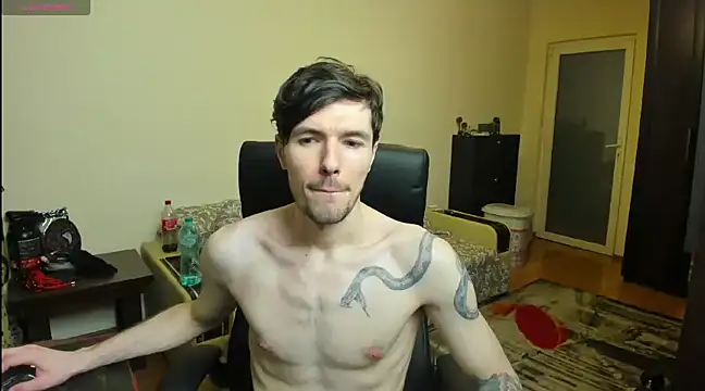 JustinPorno online show from 03-11-25, 05:16