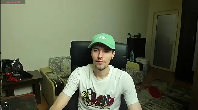 JustinPorno online show from 03-11-25, 11:26