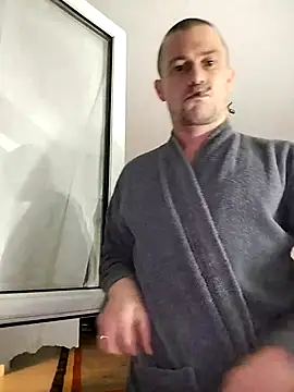 Snapshot of GermanAnonym@xh chatting on 03-09-25, 12:42 GermanAnonymxh online show from 03-09-25, 12:42