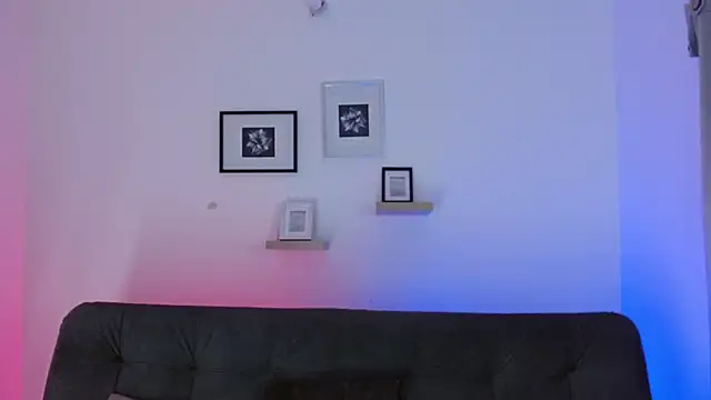 Snapshot of julian_vogue chatting on 03-12-25, 06:55 julian vogue online show from 03-12-25, 06:55