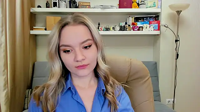 Snapshot of Kara_Smith_ chatting on 12-09-24, 09:16 Kara Smith  online show from 12-09-24, 09:16