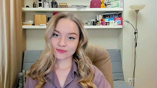 Snapshot of Kara_Smith_ chatting on 01-30-25, 11:02 Kara Smith  online show from 01-30-25, 11:02