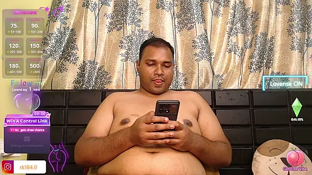 Naughty Rohan  online show from 03-01-25, 07:51