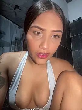 iamsara 21 online show from 02-01-26, 01:15