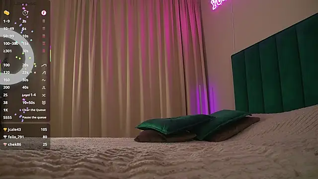 Sweet Jealousy online show from 10-10-25, 08:35