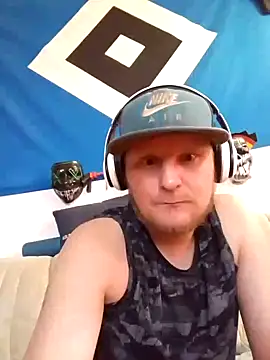 Atze202518 online show from 09-24-25, 04:10