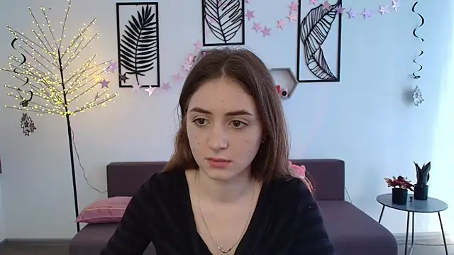 LilyHaart online show from 03-18-25, 09:42