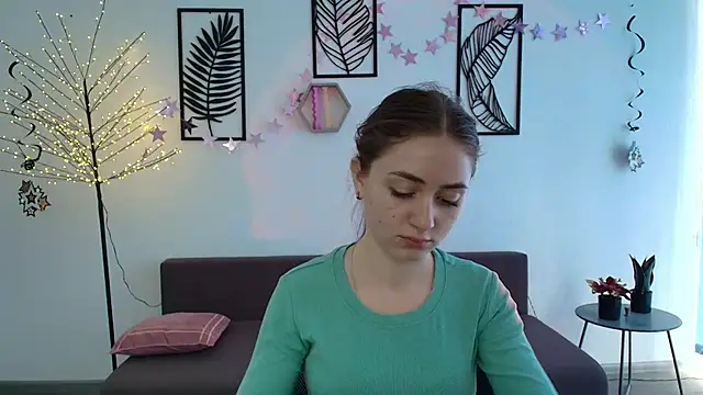 LilyHaart online show from 03-19-25, 07:07