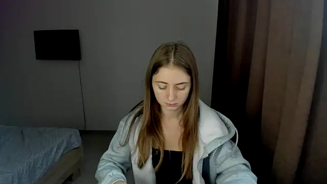 LilyHaart online show from 10-04-25, 08:34