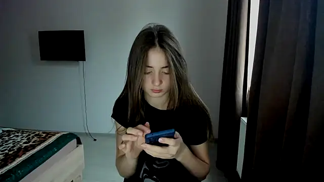 LilyHaart online show from 11-07-25, 05:29