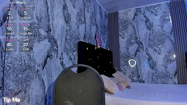 Snapshot of AshleyVega01 chatting on 03-21-25, 02:07 AshleyVega01 online show from 03-21-25, 02:07