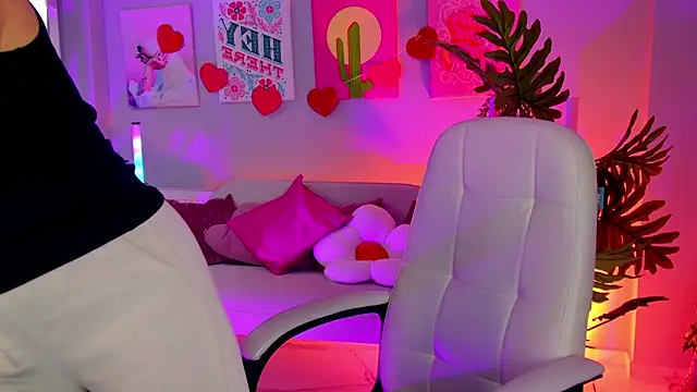 SarahAlluring online show from 02-21-26, 11:33