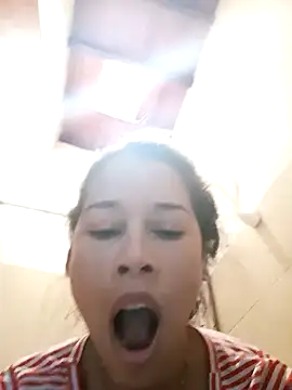 Sexi girl29 online show from 11-06-25, 11:00