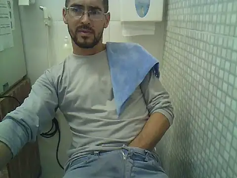 pdasgyn online show from 09-18-25, 04:53