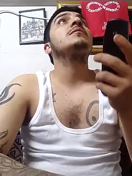 Snapshot of Kadir1320@xh chatting on 02-27-26, 10:54 Kadir1320xh online show from 02-27-26, 10:54