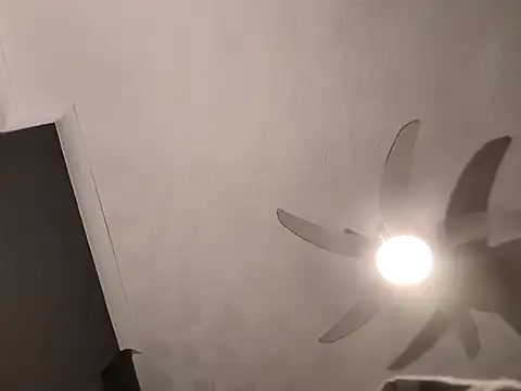 Snapshot of Nick-Ox chatting on 03-18-25, 08:59 Nick-Ox online show from 03-18-25, 08:59