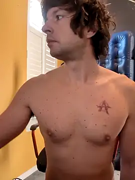 Snapshot of Nick-Ox chatting on 03-19-25, 01:40 Nick-Ox online show from 03-19-25, 01:40