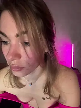 SweetDarling7 online show from 03-17-25, 06:11