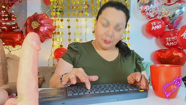 Snapshot of EllenaBoobs_ chatting on 09-17-25, 06:59 EllenaBoobs online show from 09-17-25, 06:59