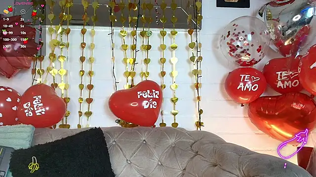 Snapshot of EllenaBoobs_ chatting on 09-20-25, 06:03 EllenaBoobs online show from 09-20-25, 06:03