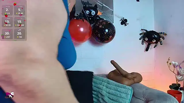 Snapshot of EllenaBoobs_ chatting on 10-28-25, 06:06 EllenaBoobs online show from 10-28-25, 06:06