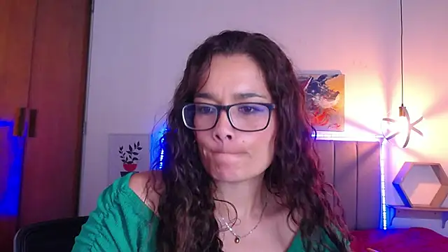 Rose Thompson1 online show from 03-13-25, 06:12