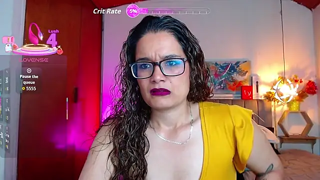 Rose Thompson1 online show from 10-10-25, 01:43