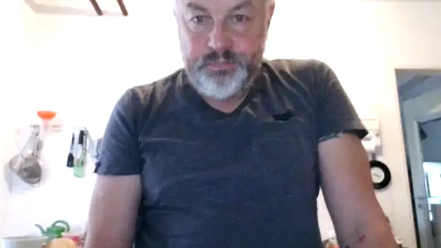 Berg Boy online show from 11-02-25, 08:17