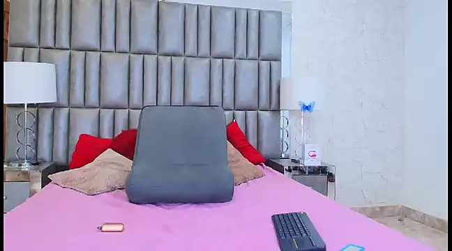 CamilaJohnston online show from 03-15-25, 08:21