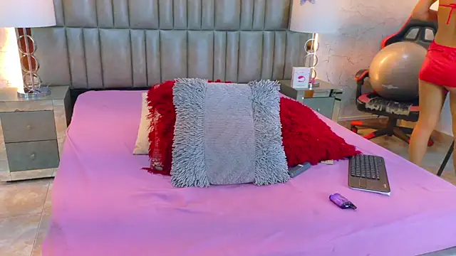 CamilaJohnston online show from 02-14-26, 10:17