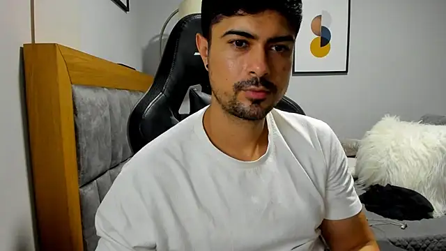 Dante Storm online show from 10-30-25, 06:04