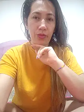 Snapshot of melany-92xxx chatting on 09-09-25, 02:38 melany-92xxx online show from 09-09-25, 02:38