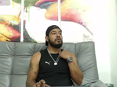 BladeFoxxx1 online show from 10-29-25, 05:31