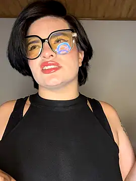 Snapshot of Mistress_Niky_ chatting on 09-14-25, 10:20 Mistress Niky  online show from 09-14-25, 10:20