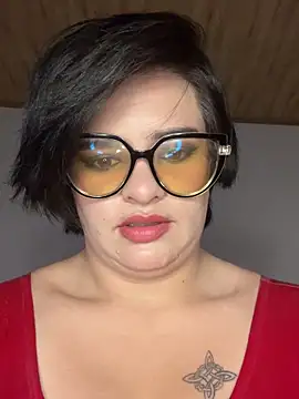 Snapshot of Mistress_Niky_ chatting on 09-28-25, 05:40 Mistress Niky  online show from 09-28-25, 05:40