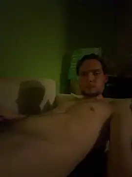 Snapshot of YoungTopGuy chatting on 01-31-26, 10:08 YoungTopGuy online show from 01-31-26, 10:08