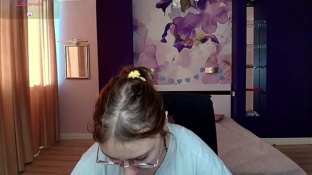 AngelinaLow online show from 10-31-25, 12:28